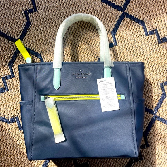 kate spade Handbags - Kate Spade Chelsea tote